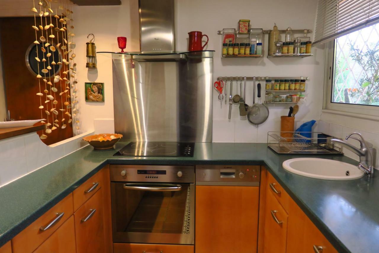 Magnifique Appartement Каси Экстерьер фото